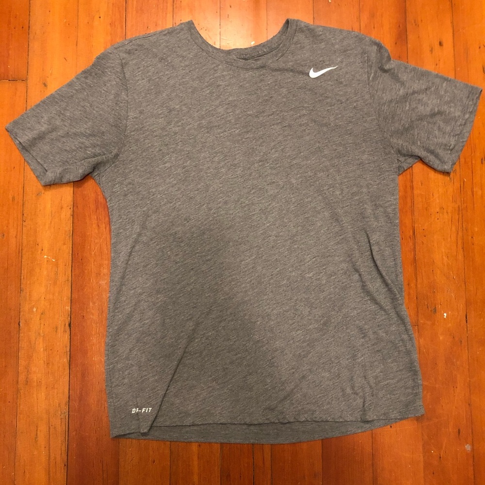 Nike Dri-Fit T Shirt The Nike Tee Gray Large
